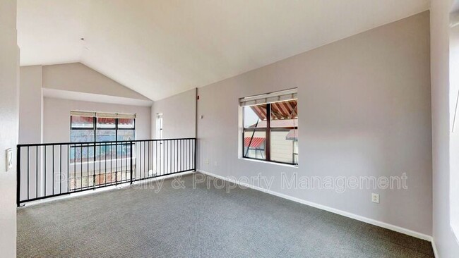 Building Photo - 2033 W 30th Ave