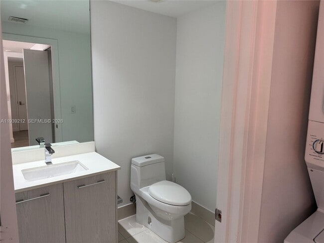 Building Photo - 55 SW 9th St