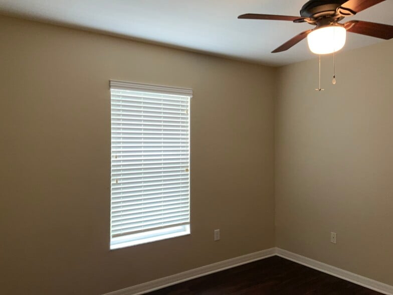 Building Photo - 19053 Tilobe Loop