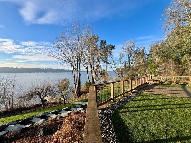 Building Photo - PENDING APPLICATION; Waterfront Apartment on East Bay Drive