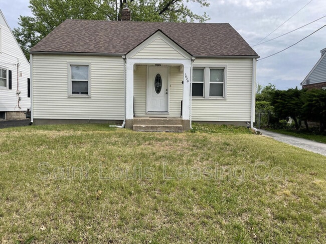 Primary Photo - 1629 Talisman Ln