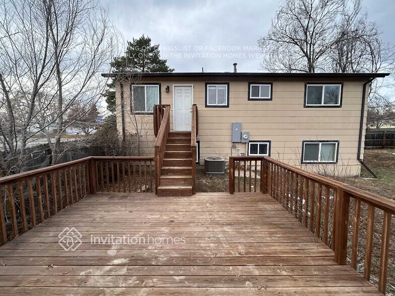 Building Photo - 7030 N Lamar St