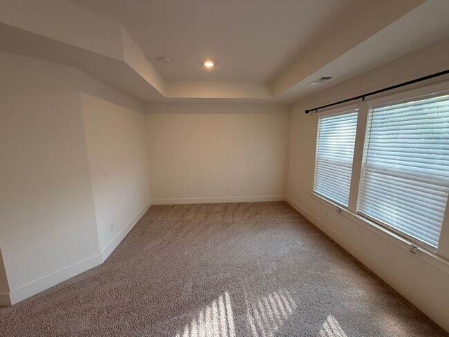 Building Photo - Unwind in Winder, with a Beautiful 3 Bed 2.5 Bath Townhome!