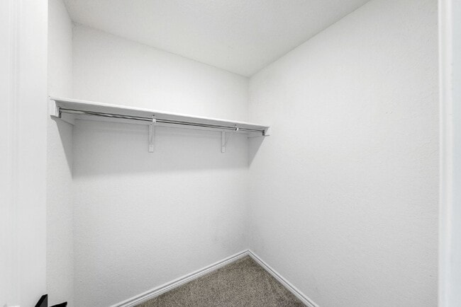 Building Photo - Stunning 1-Story Ranch with Lake View on C...
