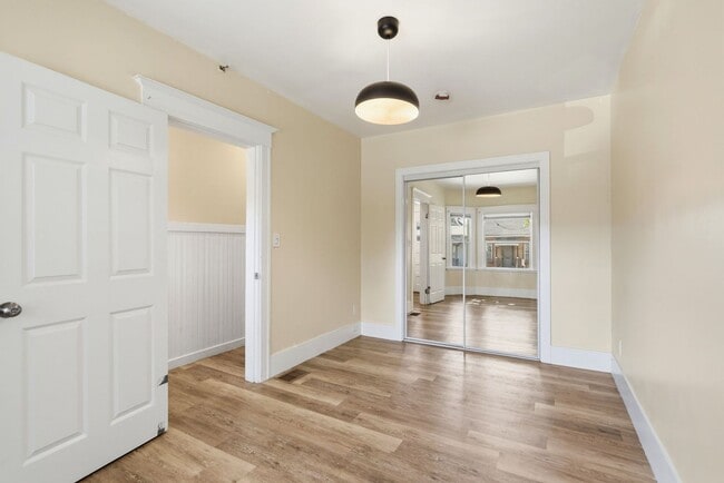Building Photo - 2535 Filbert St