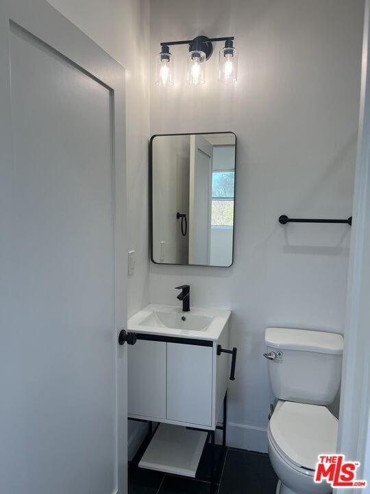 Building Photo - 212 E 29th St