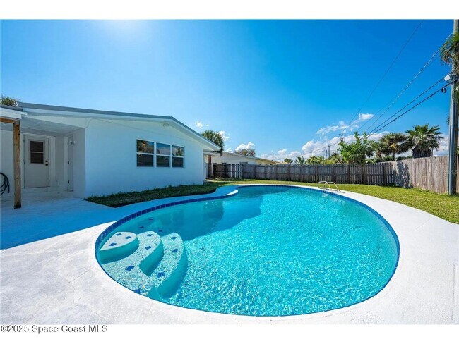 Building Photo - 380 Cassia Blvd