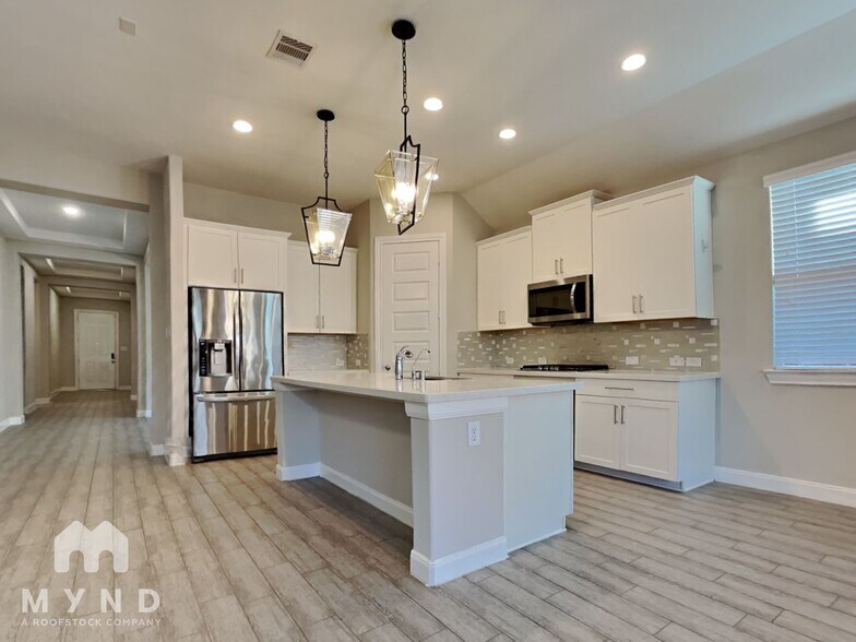 Building Photo - 24622 Windmill Canyon Ln