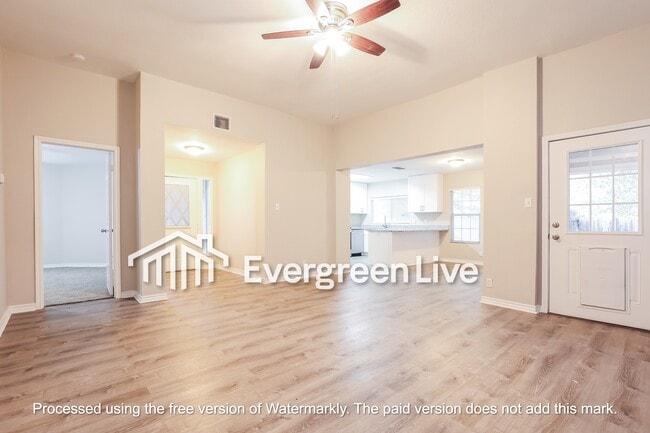 Building Photo - 8734 Shallow Ridge Dr