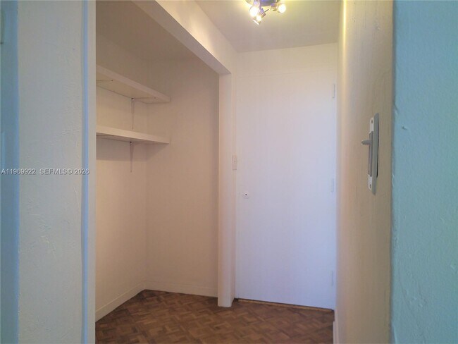 Building Photo - 3301 NE 5th Ave