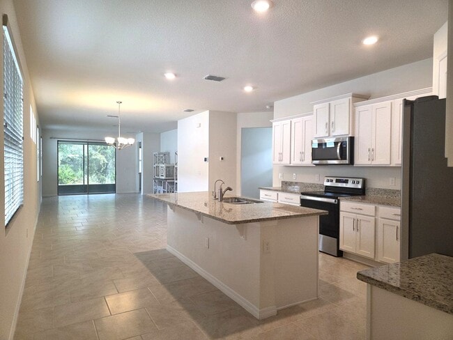 Building Photo - 55+ Gated Community at Palms at Serenoa