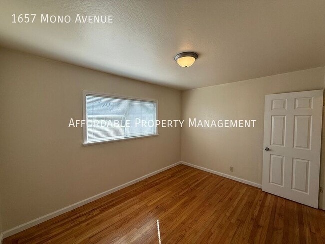 Building Photo - 1657 Mono Ave