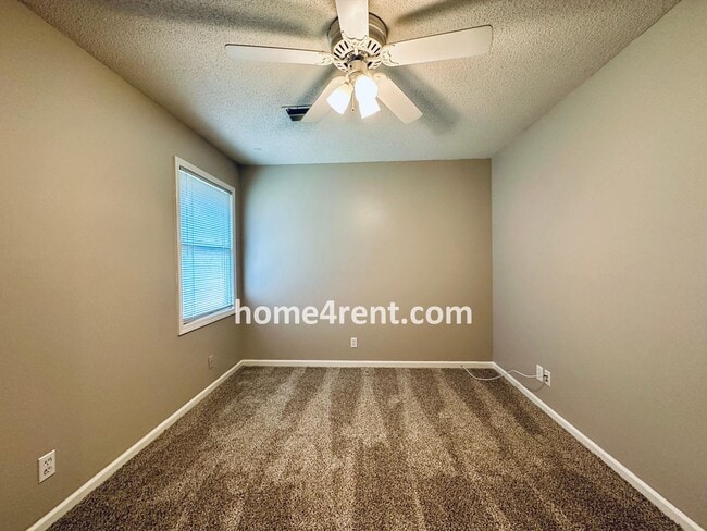 Building Photo - Blue Valley Schools w/ Hardwood Floors and...