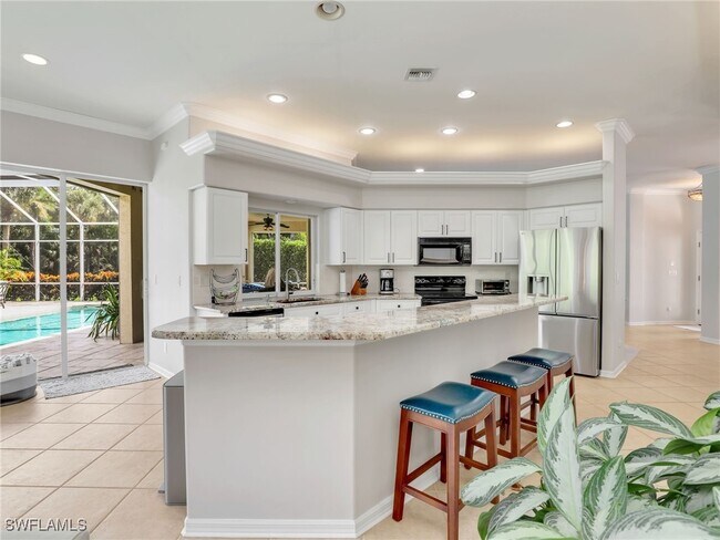 Building Photo - 9560 Cedar Creek Dr