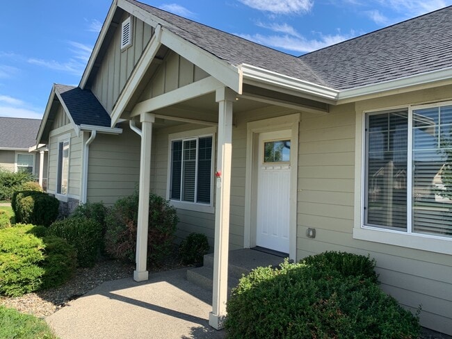 Building Photo - Spacious 4 Bed 2 Bath Home in Ellensburg