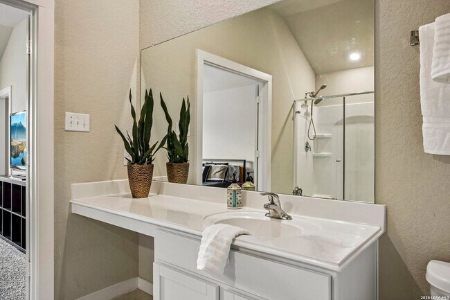 Building Photo - 10771 Francisco Way