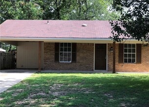 Building Photo - South Shreveport Beauty