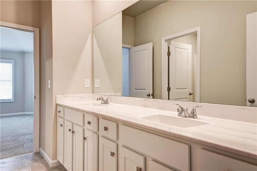 Building Photo - 4252 Shandi Cove