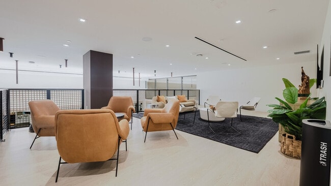 Building Photo - 20 NW 2nd St