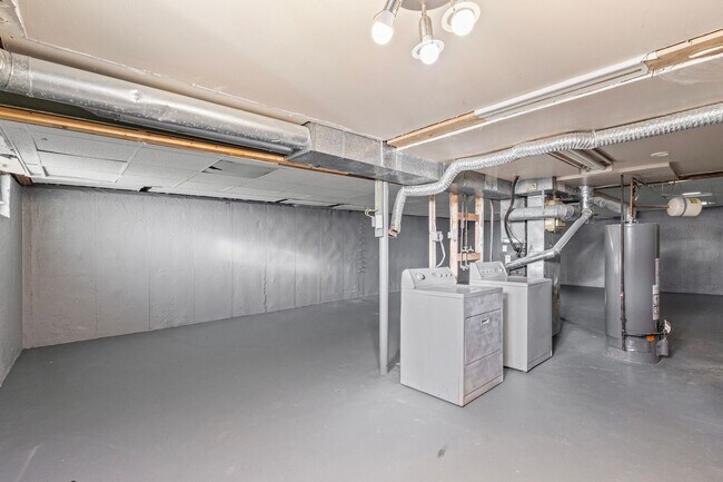 Building Photo - Sweet on Nectar