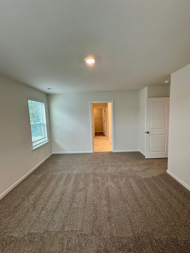 Building Photo - New 3BR/2.5BA Home in Hamilton Woods