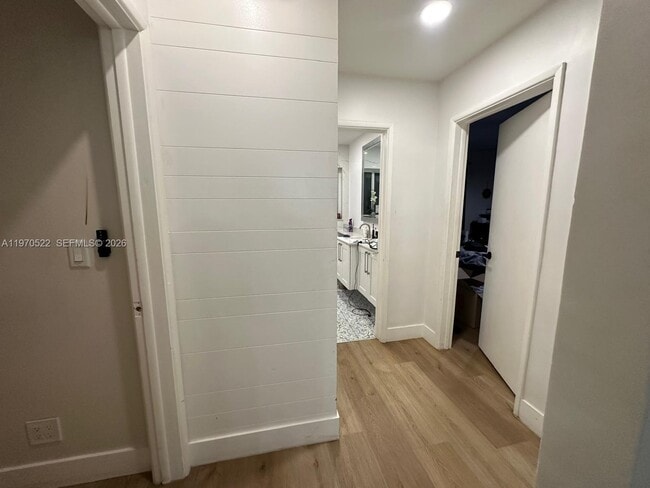 Building Photo - 34 SE 3rd Terrace