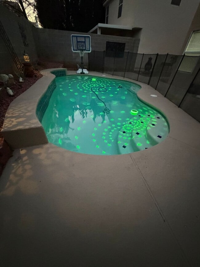 Building Photo - 9449 Amber Valley Ln