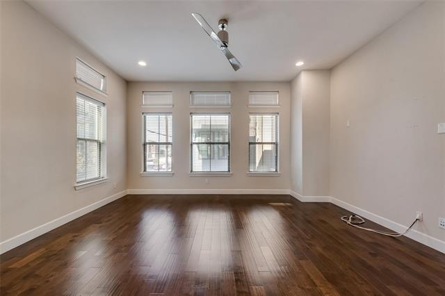 Building Photo - 1310 Branchwood Pl