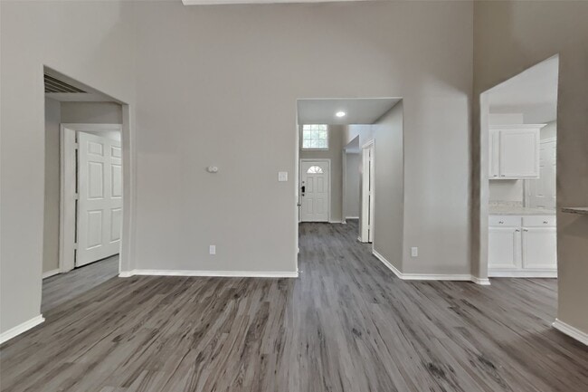 Building Photo - 20143 Glen Burn Ct