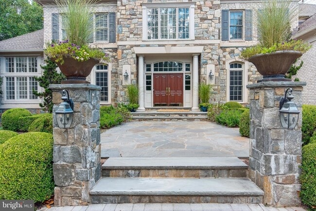 Building Photo - 9864 Walker Glen Ct