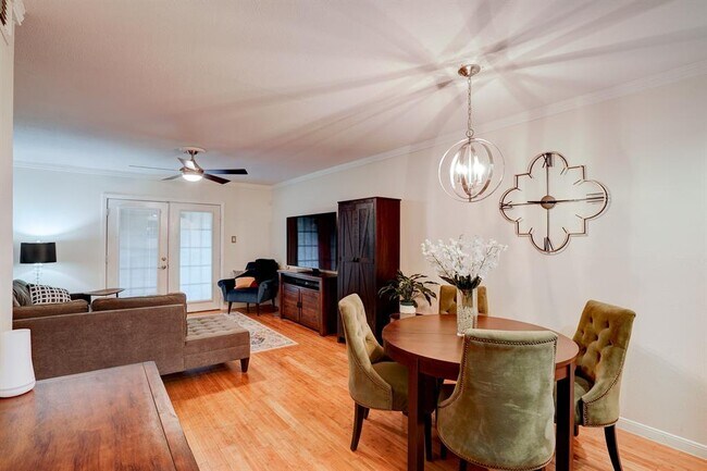 Building Photo - 7920 Rockwood Ln