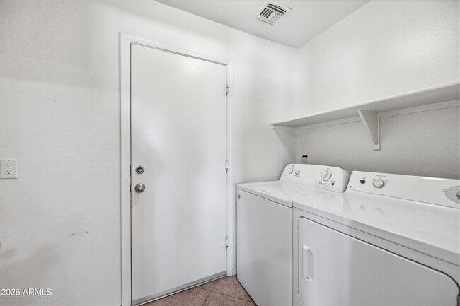 Building Photo - 45022 Bahia Dr