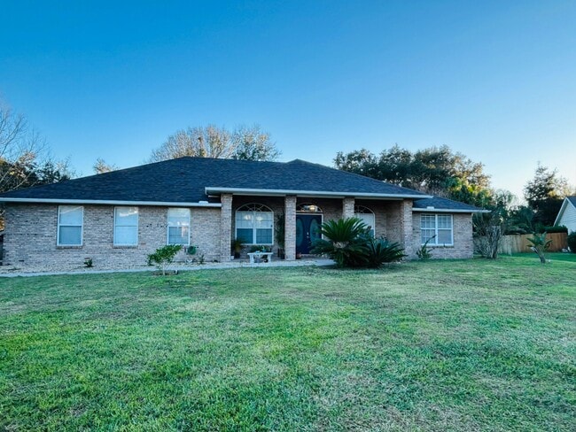 Building Photo - 2396 Nightingale Ln