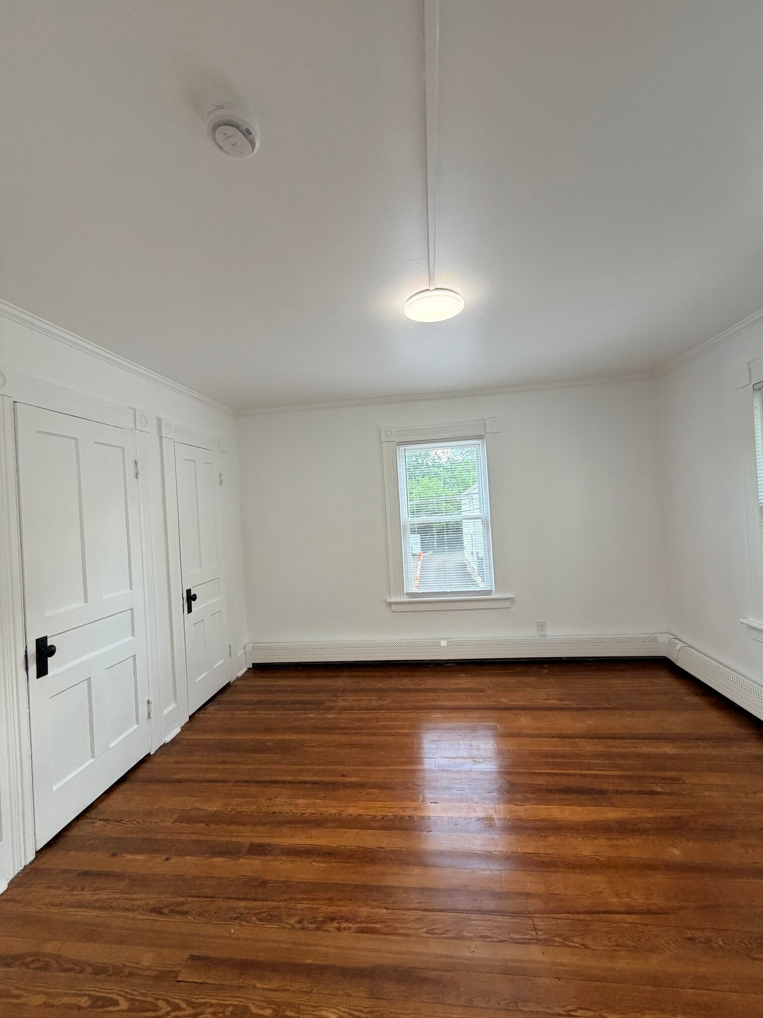 Building Photo - 37 Maud St