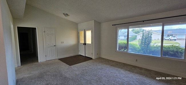Building Photo - Orcutt Single Story Recently Updated Home ...