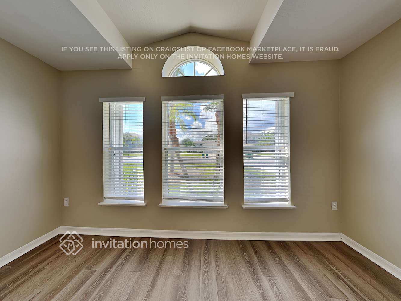 Building Photo - 2470 Brookshire Cir