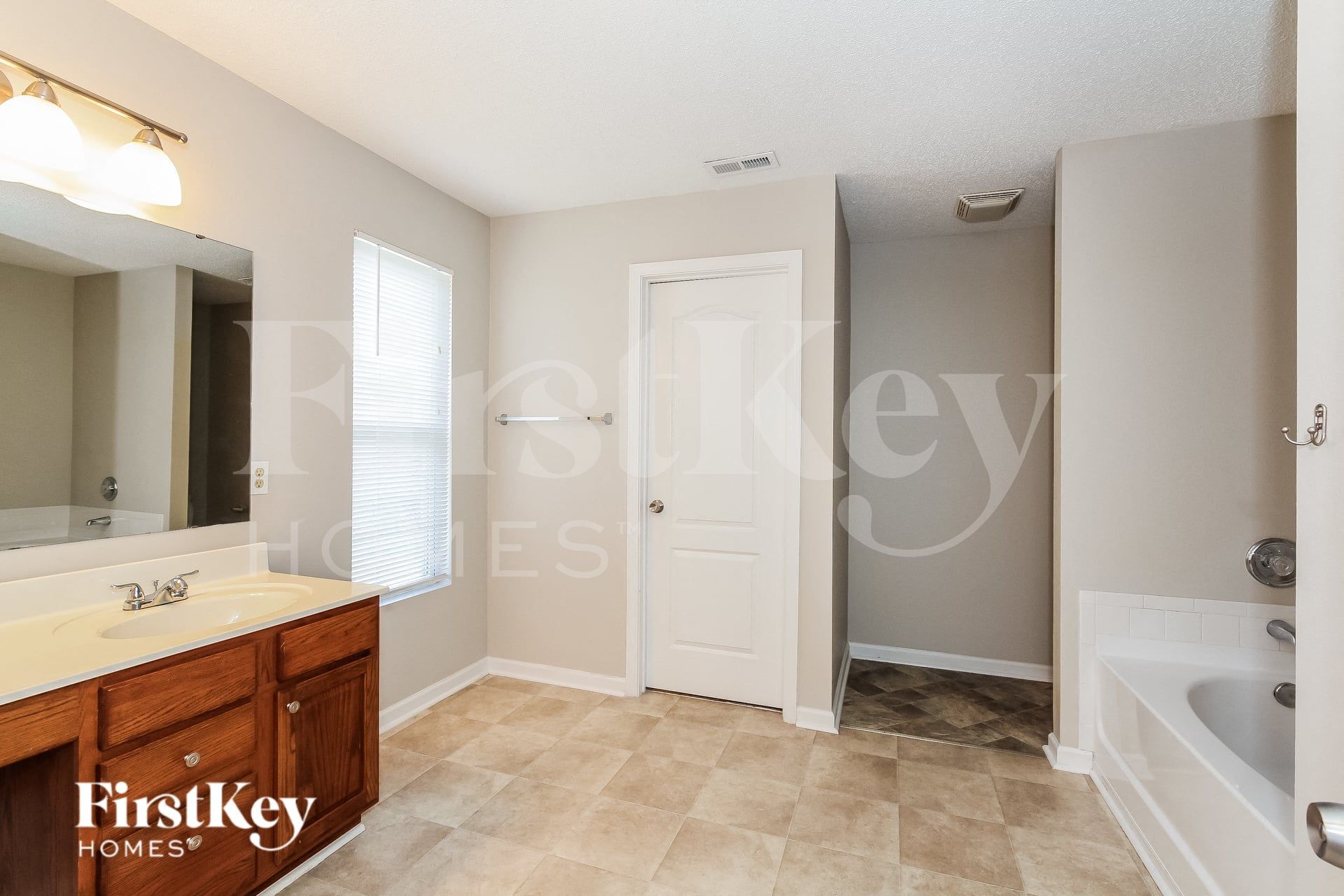 Building Photo - 5512 Hammermill Dr