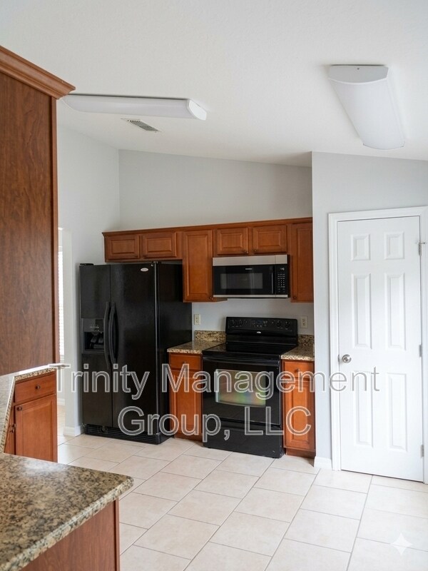 Building Photo - 53 Pecan Drive Pass