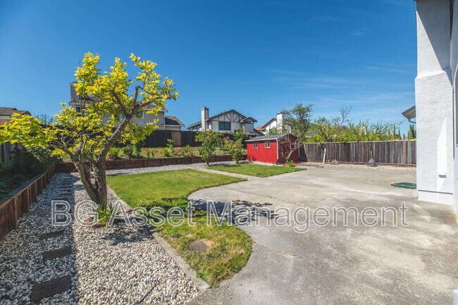 Building Photo - 238 Cinnabar Way