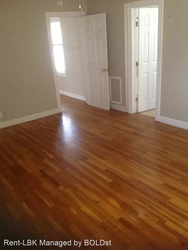 Building Photo - 3 br, 2 bath House - 2414 28th Street