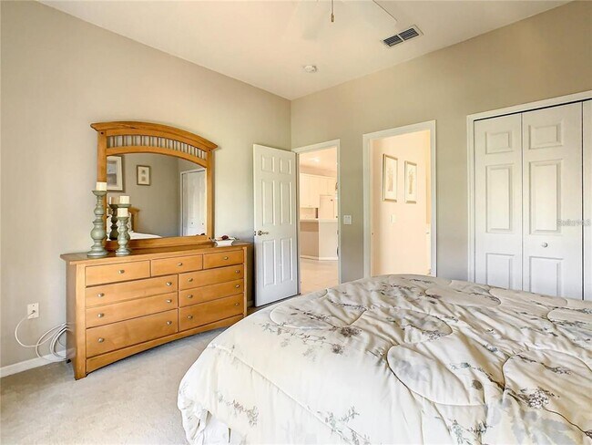 Building Photo - 417 Lake Butler Dr