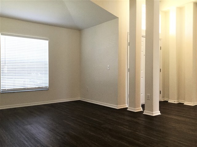 Building Photo - 3319 Benson Park Blvd