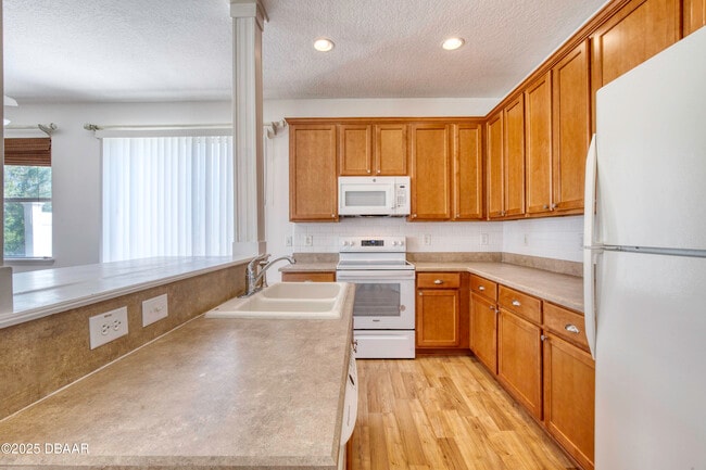 Building Photo - 637 Mount Olympus Blvd