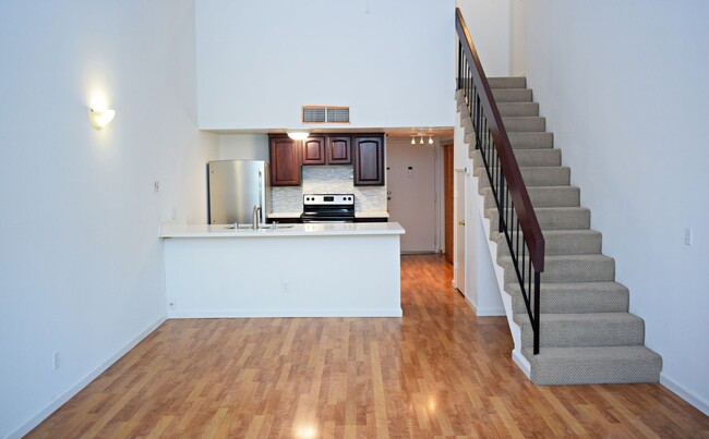 Primary Photo - GRANTVILLE 1BR 1BA TOWNHOUSE - UPGRADED KITCHEN + BATH, AC, PET FRIENDLY, ASSIGNED PARKING, POOL,...