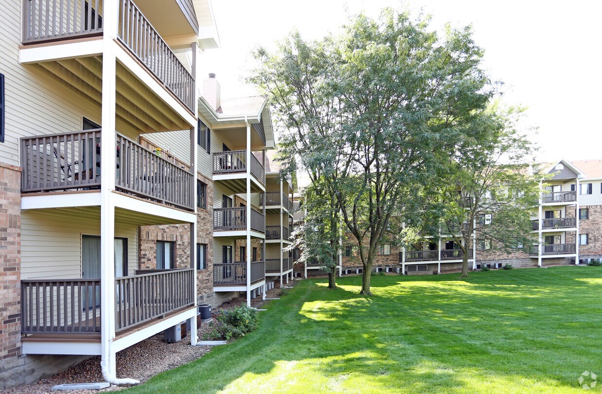 Pointewest West Des Moines