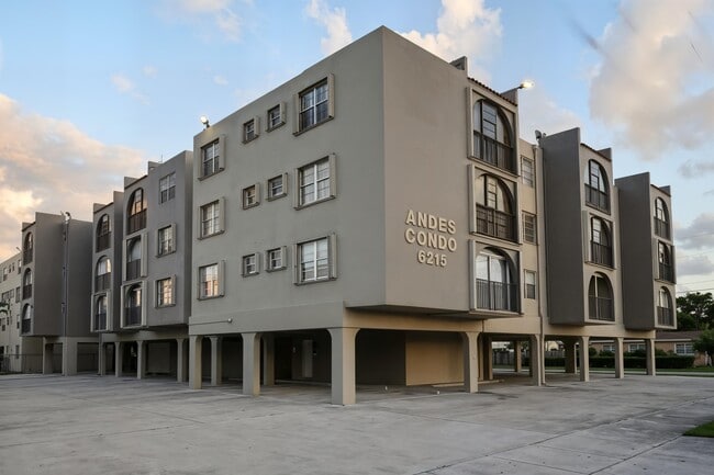 Building Photo - 6215 W 20th Ave