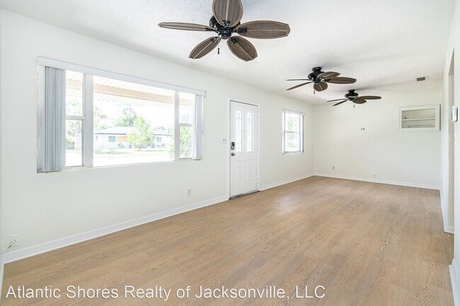 Building Photo - 4 br, 2 bath House - 1103 14th Ave. N