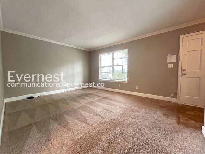 Building Photo - 396 Promenade Ct