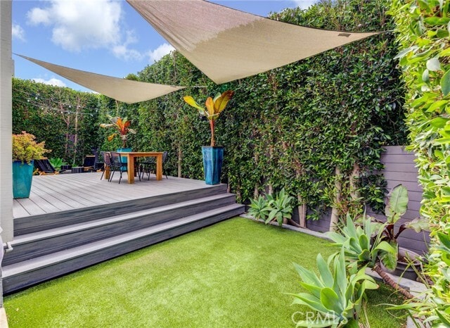 Building Photo - 1924 Ruhland Ave