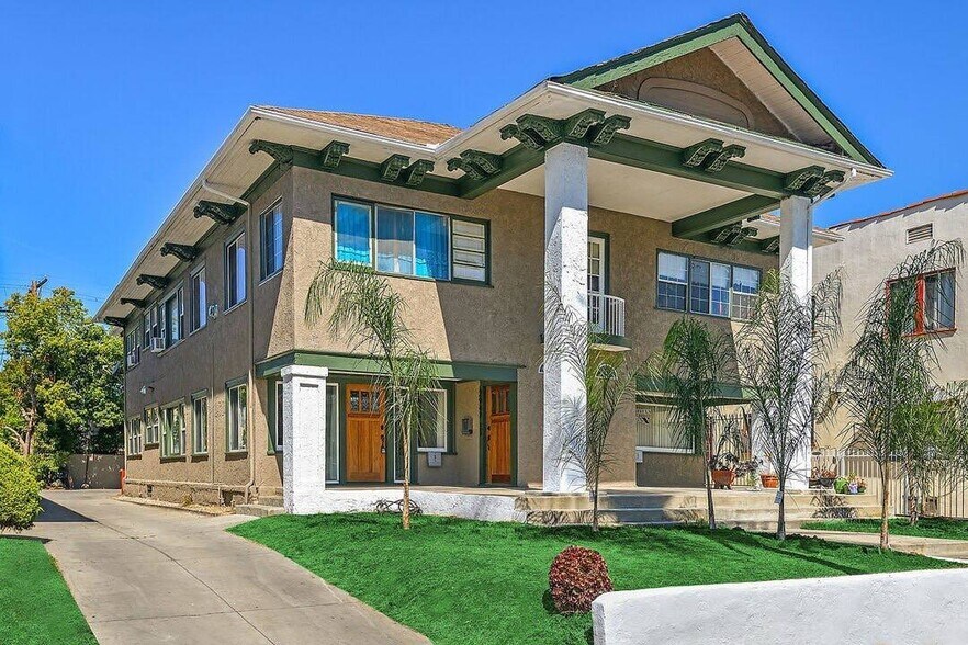 Building Photo - 2947 Van Buren Pl